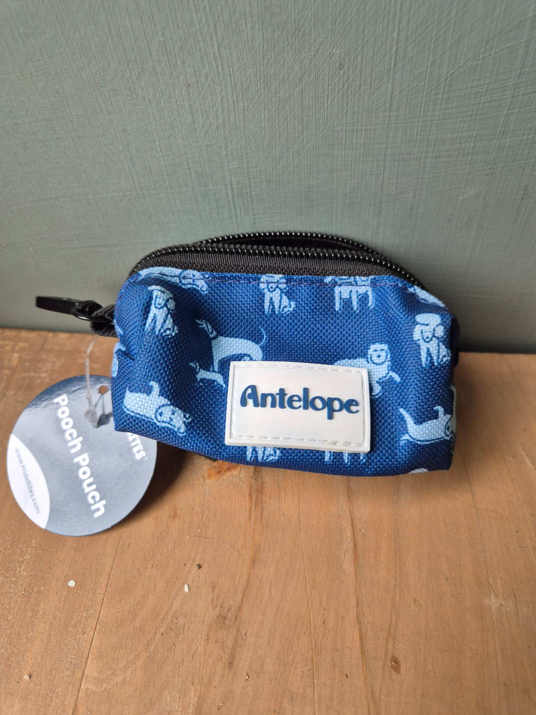 Antelope Pooch Pouch
